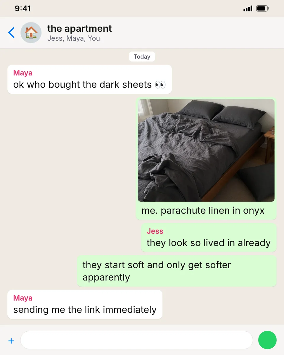 Static ad design featuring Parachute linen bed in a group chat